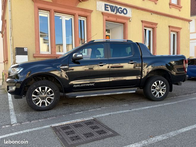 Ford Ranger double cabine 3.2 tdci 200 wildtrak 4x4  Noir de 2018