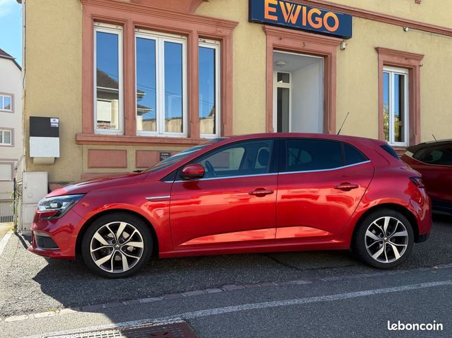 Renault Megane 1.2 tce 130 energy intens-camera de recu Rouge de 2016