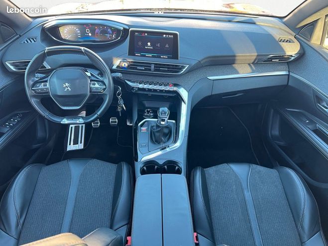Peugeot 3008 generation-ii 1.6 bluehdi 120 ch gt line Rouge de 2017