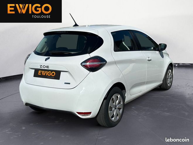 Renault Zoe r110 ze 40kwh life location batterie car Blanc de 2020