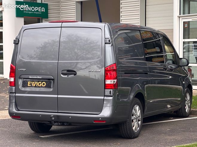 Mercedes Vito 114 cdi 135ch compact long select bva Gris de 2021