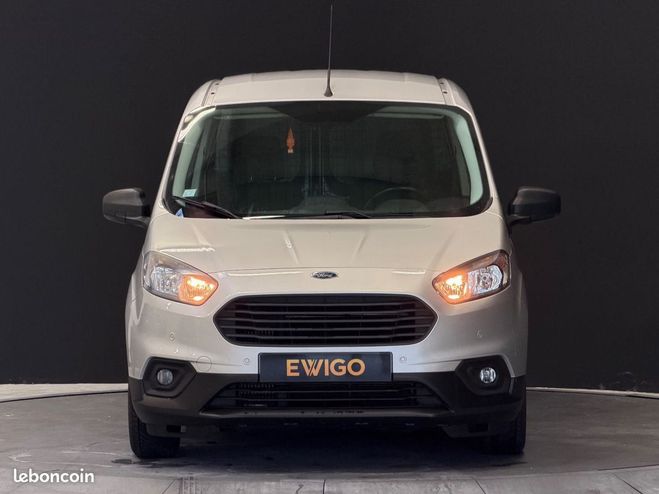 Ford Transit Courier fourgon 1.5 tdci 75ch trend busi Gris de 2018