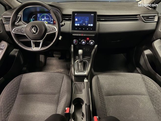 Renault Clio 1.6 e-tech 140ch buisness bva Gris de 2020