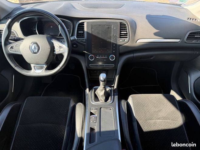 Renault Megane 1.2 tce 130 energy zen Gris de 2017