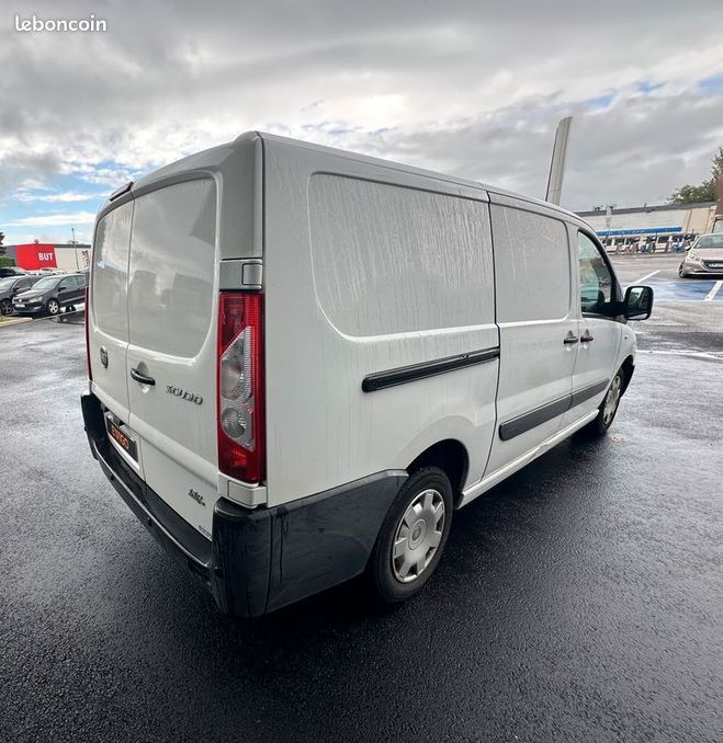 Fiat Scudo vu fourgon 2.0 mjt 130 10 rallong pack  Blanc de 2013