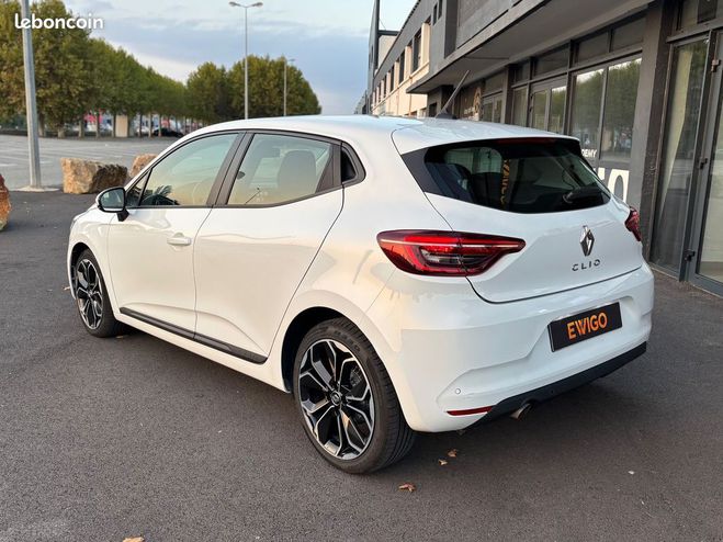 Renault Clio 1.0 tce 90ch business entretien  jour g Blanc de 2022