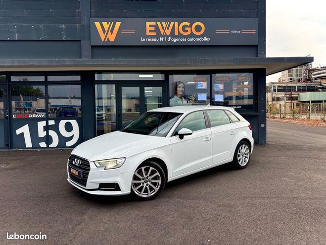 Audi A3 Sportback 1.6 tdi 110ch s&s design phase Blanc de 2017