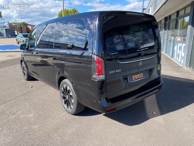 Mercedes Classe E tva rcuprable 62 490 ht 300 electric 2 Noir de 2024