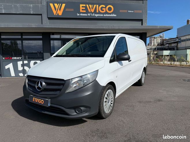 Cliquer pour voir la photo suivante Mercedes Vito fourgon 2.2 116 cdi 165 long l2 4x4 bva Blanc de 2016