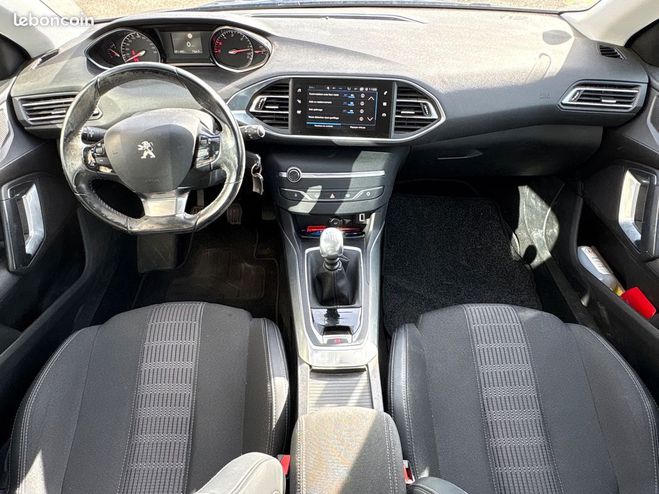 Peugeot 308 SW generation-ii 1.5 bluehdi 130 allure  Bleu de 2019