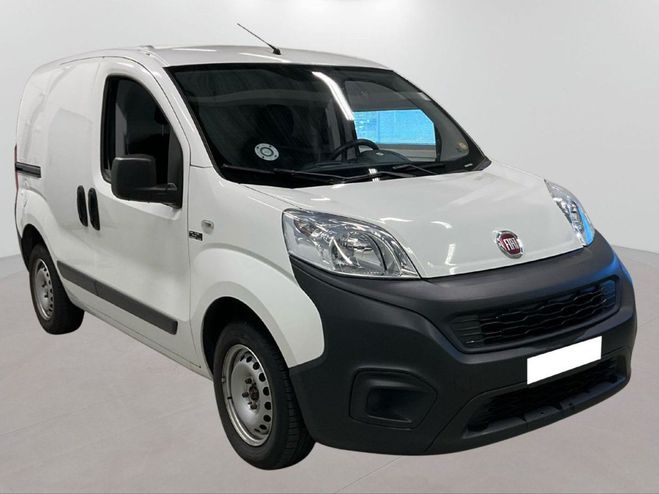 Cliquer pour voir la photo suivante Fiat Fiorino 1.3 MULTIJET 80 PROFESSIONAL Blanc de 2018