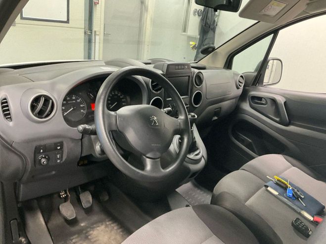 Peugeot Partner FOURGON STANDARD 1.6 BLUEHDI 100 PREMIUM Blanc de 2018