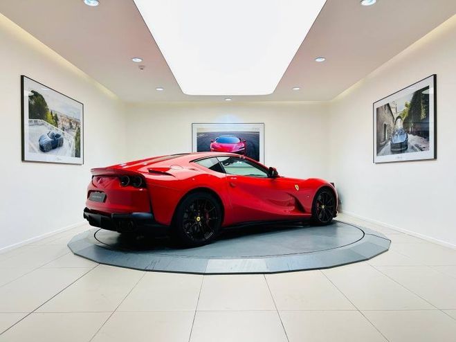 Ferrari 812 Superfast V12 6.5 800ch Rosso Corsa de 2018
