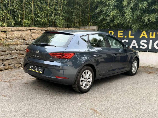 Seat Leon 1.5 TGI 130 DSG7 Style essence/gpl Gris de 2020