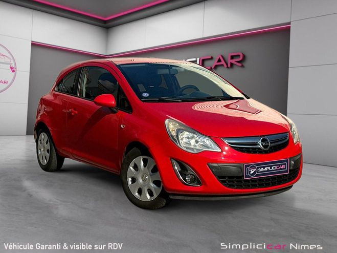 Cliquer pour voir la photo suivante Opel Corsa 1.2 - 85 ch Twinport - Clim - Régulateur Rouge de 2011