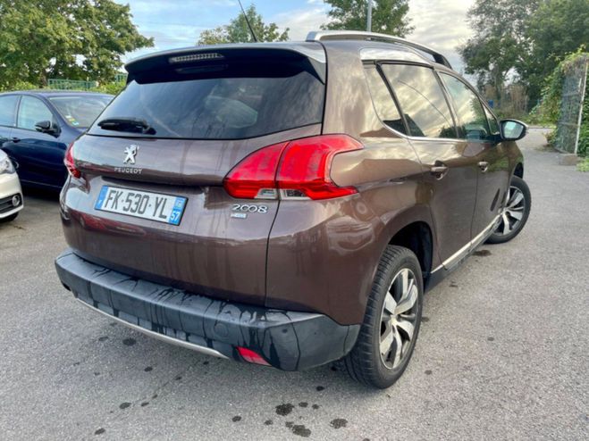 Peugeot 2008 1.6 e-HDI 115 ALLURE * GPS CUIR TOIT PAN Marron de 2013