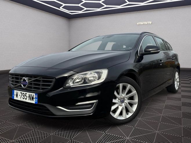 Volvo V60 BREAK D2 120 SUMMUM CUIR GPS Noir de 2016