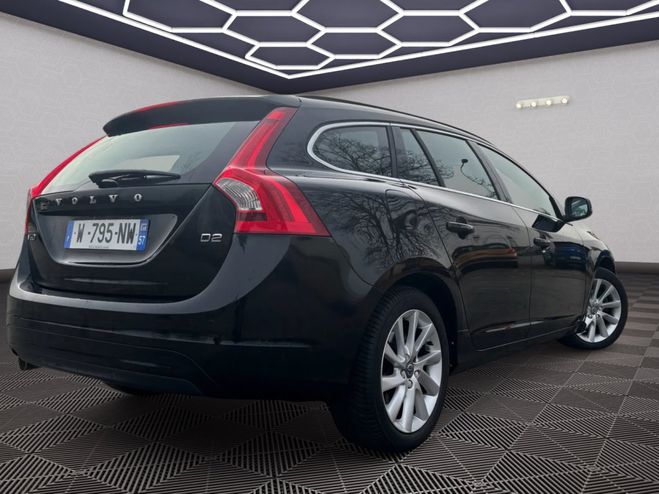 Volvo V60 BREAK D2 120 SUMMUM CUIR GPS Noir de 2016