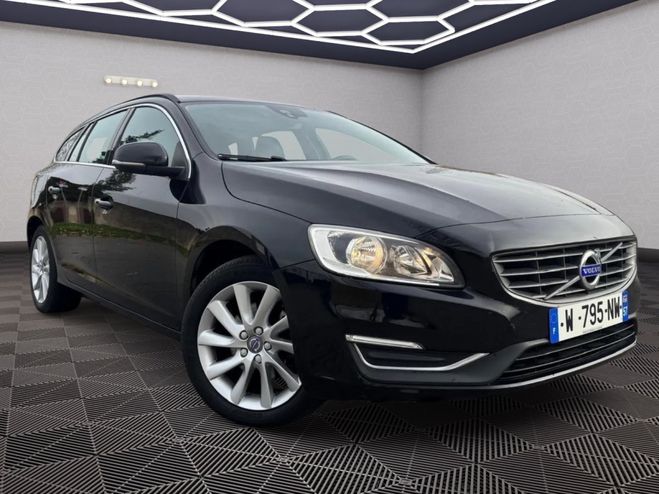 Volvo V60 BREAK D2 120 SUMMUM CUIR GPS Noir de 2016