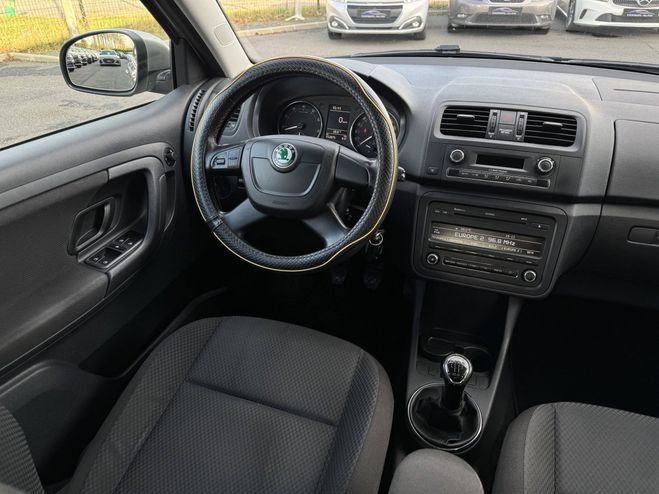 Skoda Fabia 1.2 TSi 86 CLIM AUTO REGULATEUR JANTES 5 BEIGE de 2013