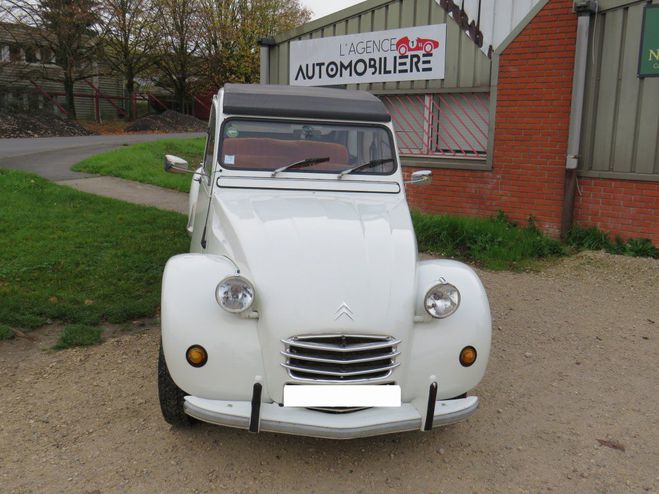 Citroen 2 CH 6 Blanc de 1971