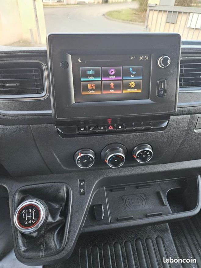 Renault Master garanti 24 mois 2.3 dci 150cv 3t5 l2h2 r Blanc de 2022