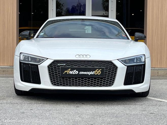 Audi R8 Phase 2 5.2 V10 PLUS Quattro 610ch Stron Blanc de 2015