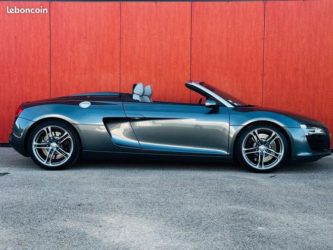 Audi R8 Spyder Phase 2 4.2 V8 430 ch Rtronic Qua Gris de 2012