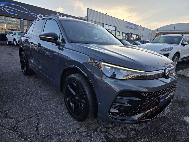 Volkswagen Tiguan 1.5 EHYBRID 272CH R-LINE DSG6 Gris de 2025