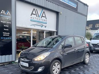  Voir détails -Hyundai Ix20 1.6 CRDi115 PACK Business Blue Drive à Gouesnou (29)