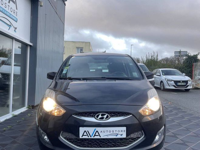 Hyundai Ix20 1.6 CRDi115 PACK Business Blue Drive BLANC de 2013