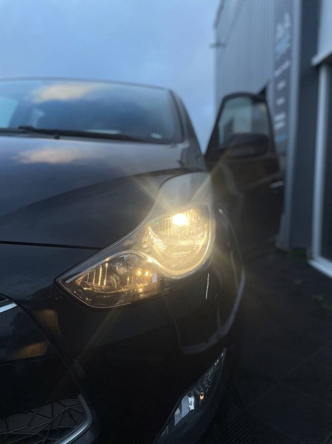 Hyundai Ix20 1.6 CRDi115 PACK Business Blue Drive BLANC de 2013