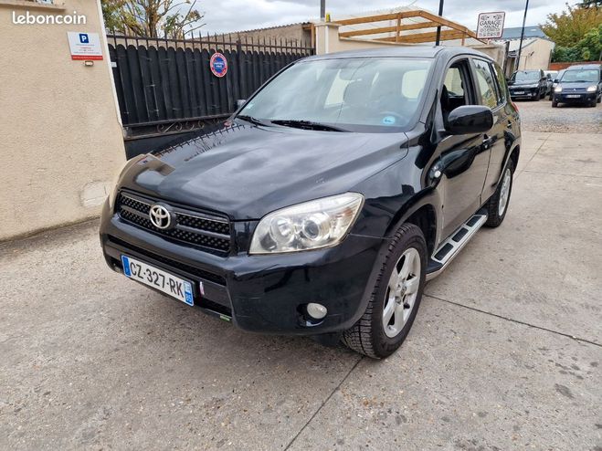 Toyota RAV 4 d4d 136ch lounge Noir de 2007