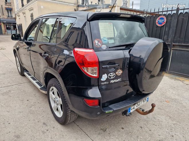 Toyota RAV 4 d4d 136ch lounge Noir de 2007