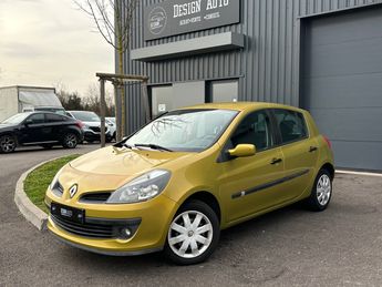  Voir détails -Renault Clio 1.2 75CH DYNAMIQUE - HISTORIQUE COMPLET  à Eschau (67)