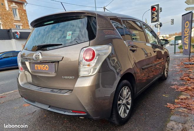 Toyota Verso 1.6 d4d 110 design-toit panoramique-came Marron de 2016