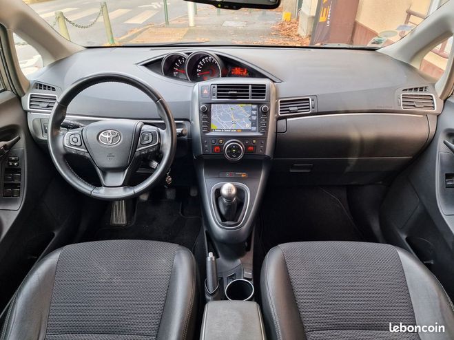 Toyota Verso 1.6 d4d 110 design-toit panoramique-came Marron de 2016