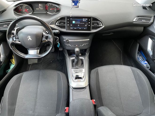 Peugeot 308 generation-ii 1.5 bluehdi 130ch allure e Noir de 2019