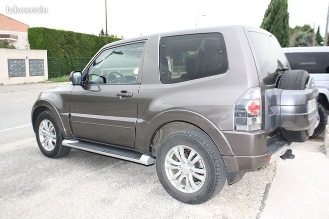 Mitsubishi Pajero  Marron de 2014