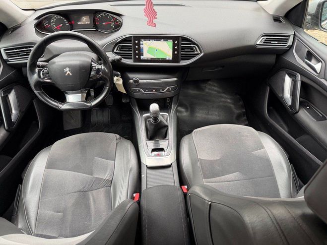 Peugeot 308 SW 2.0 BlueHDi 150cv Allure 1re main Gris de 2015
