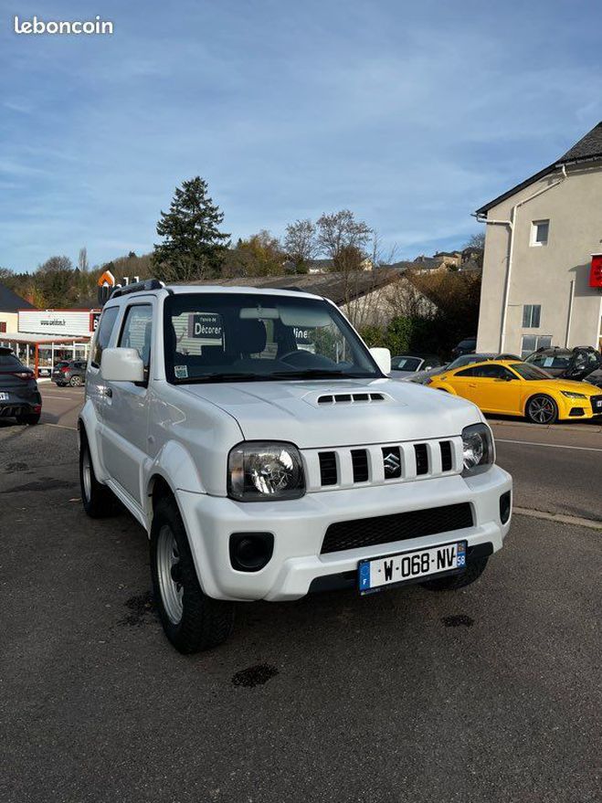 Suzuki Jimny 1.3 vvt JX 4x4 85 cv Blanc de 2016