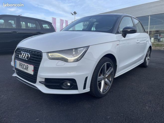 Audi A1 Sportback 1.6 TDI 90CH FAP S LINE 5 PLAC Blanc de 2013