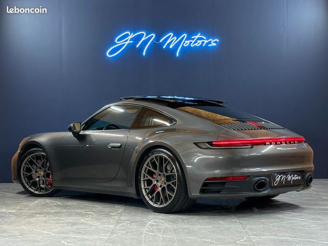 Porsche 911 (992) coupe 3.0 450 carrera 4s suivi com Gris de 2019