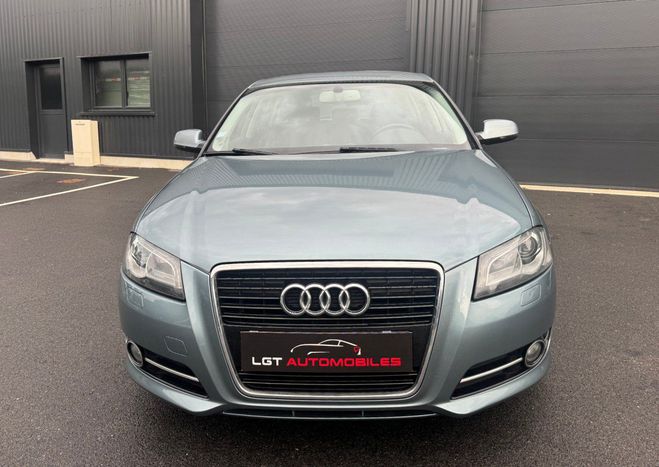 Audi A3 II 2.0 TDI 140ch DPF Start/Stop Ambiente GRIS de 2011
