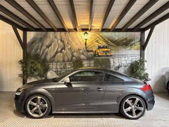  Voir détails -Audi TT RS 2.5 TFSI 340 CV QUATTRO S-TRONIC à Charentilly (37)