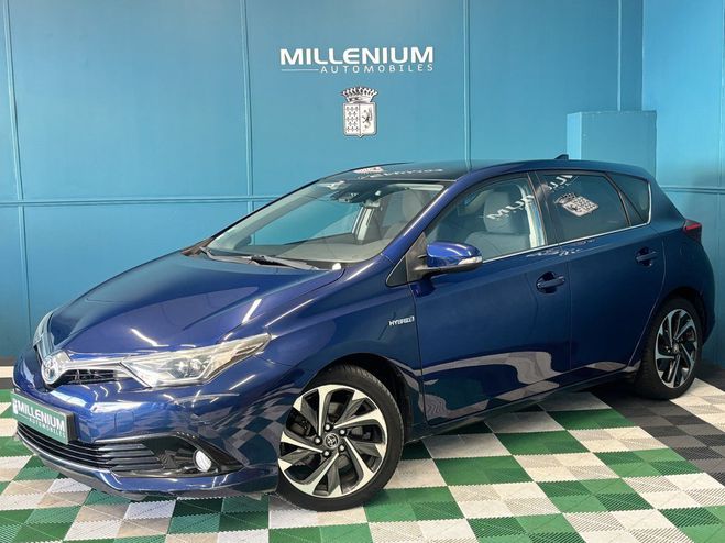 Cliquer pour voir la photo suivante Toyota Auris HSD 136H DESIGN Bleu F de 2015