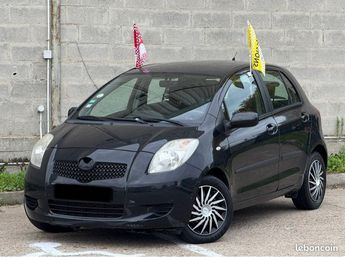  Voir détails -Toyota Yaris 5 portes 1.3 VVTi Anne 2006 205.000KM C à pinay-sur-Seine (93)