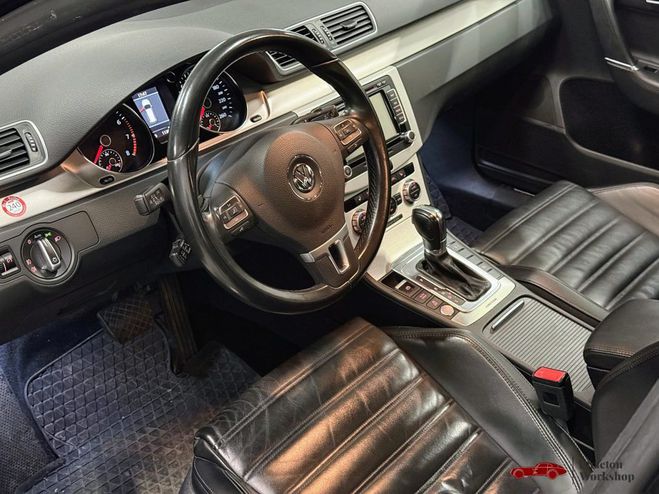 Volkswagen Passat CARRAT SW VR6 3.6L Noir Mtallis de 2012