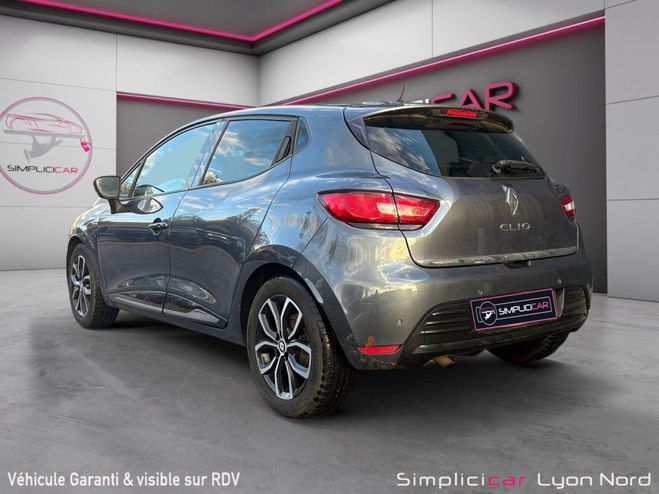 Renault Clio IV TCe 120 Energy Limited (DISTRIBUTION  Gris de 2016