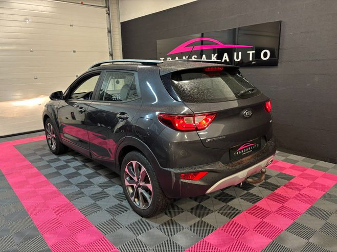 Kia Stonic 1.0 T-GDi 100 ch ISG BVM5 Active ENTRETI Gris de 2019